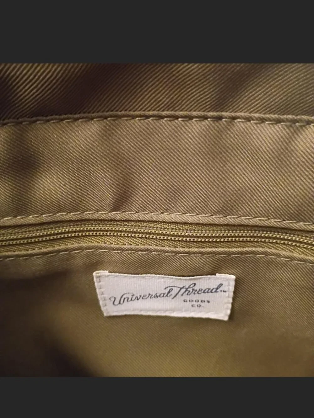 Universal Thread backpack - Picture 3 of 7